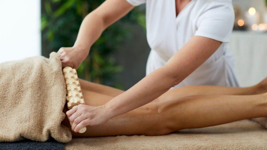 Maderotherapy-Massage-for-Office-Workers-image