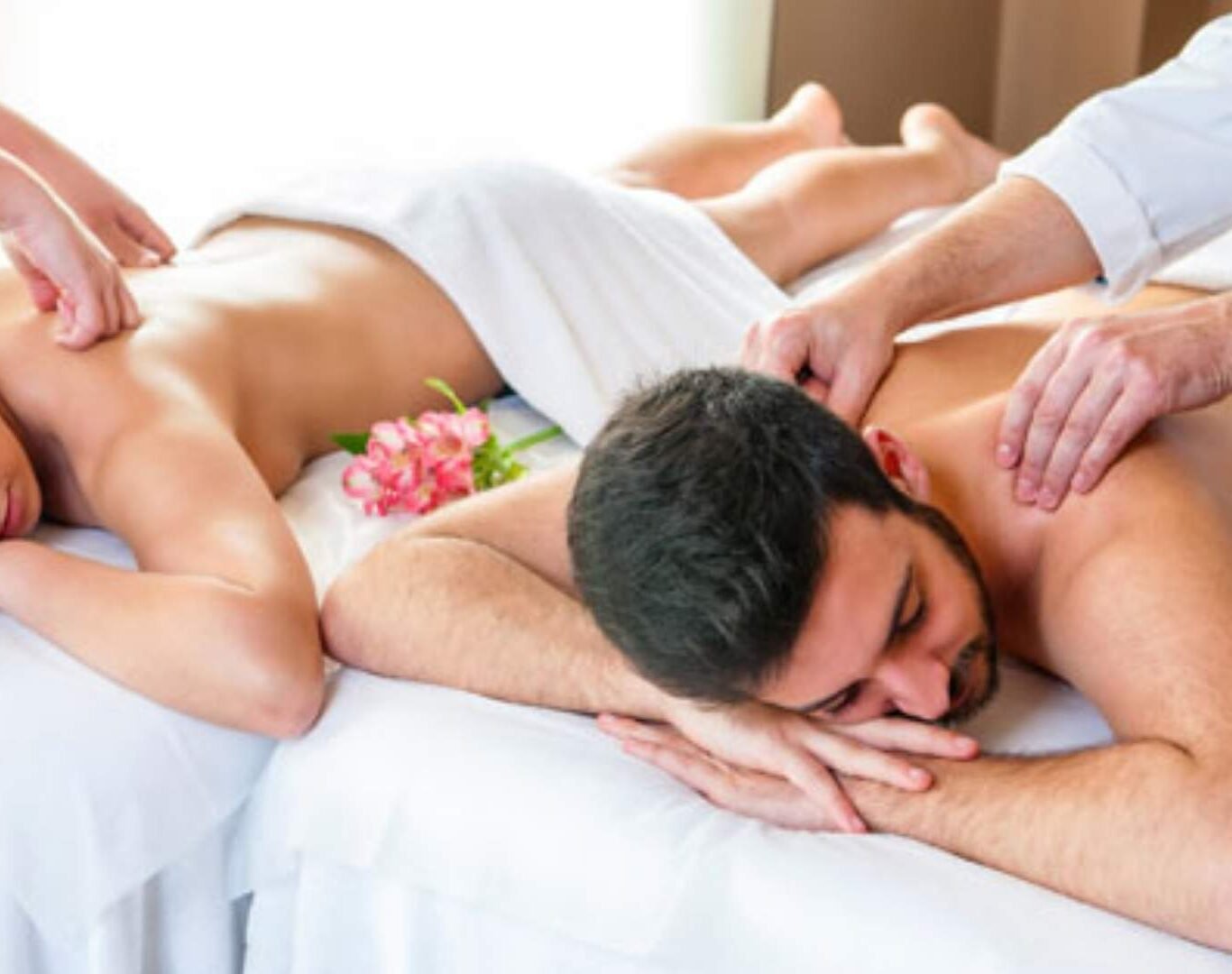 Couple-Relaxation-Massage-image